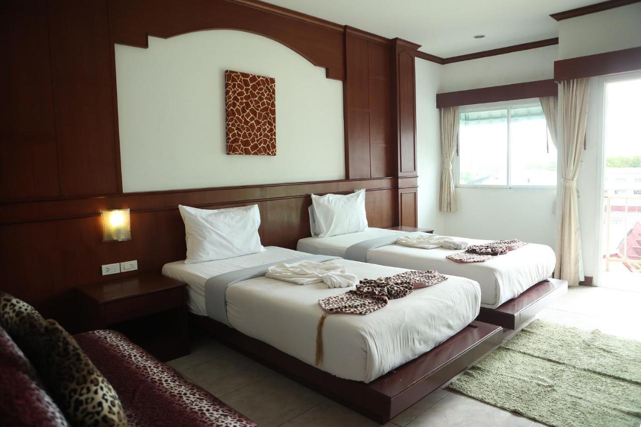 อพาร์ตโฮเทล New Forest Patong