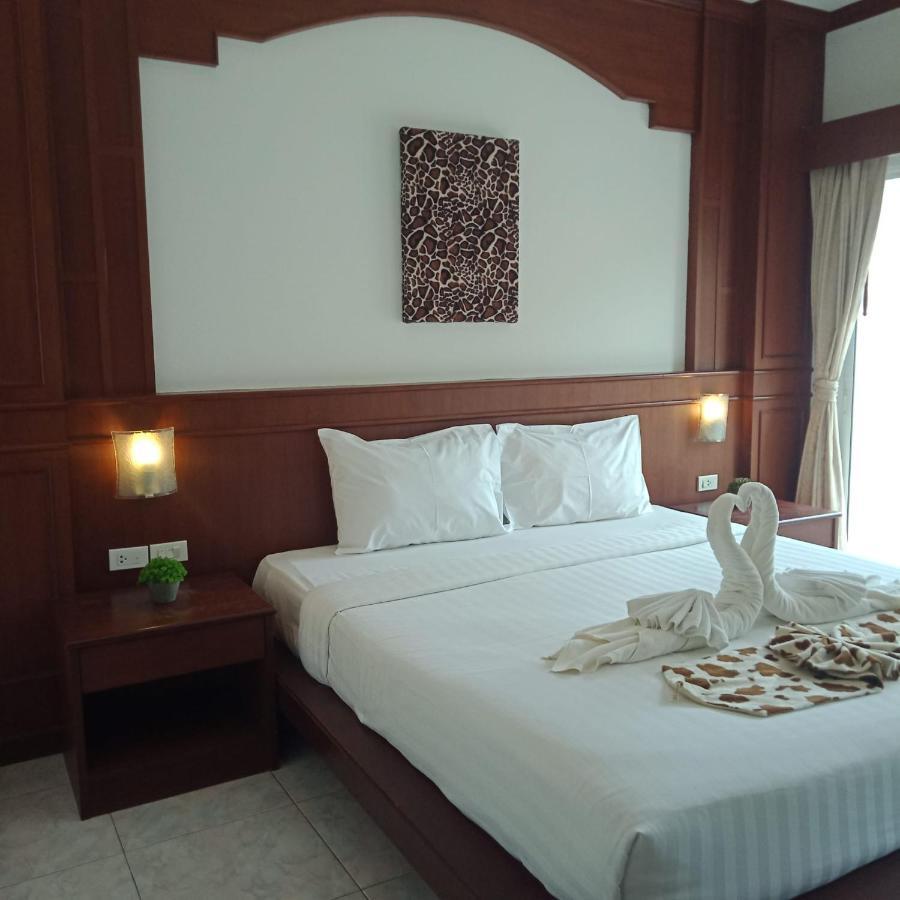 New Forest อพาร์ตโฮเทล Patong